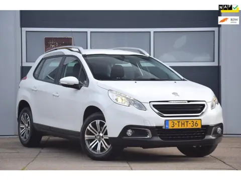 Peugeot 2008 1.2 VTi Active TREKHAAK / Nieuwe DB riem / APK 2027