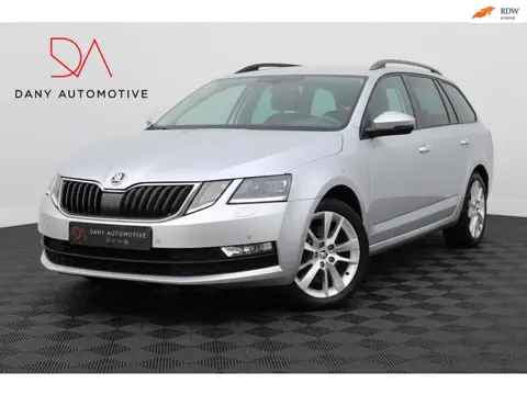Skoda Octavia Combi 1.8 TSI DSG Clever CARPLAY I CRUISE I CAMERA I LED I CLIMA I STOELVERW. I