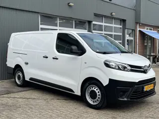Toyota ProAce Worker 2.0 D-4D Long Airco Cruise controle Trekhaak 2500kg trekgewicht 2-Persoons Tele