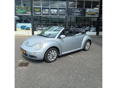 Volkswagen New Beetle Cabriolet 1.6 Highline