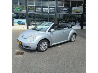 Volkswagen New Beetle Cabriolet 1.6 Highline