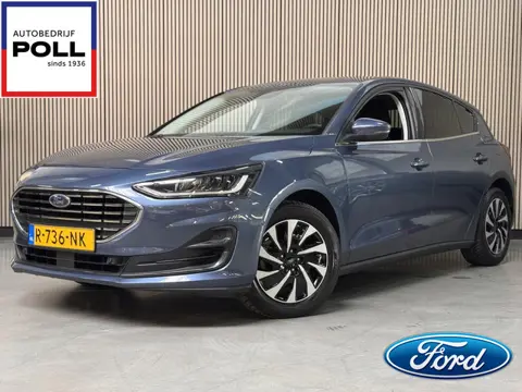 Ford Focus 1.0 EcoBoost Hybrid Titanium Navi Camera Winter Parking pack Privacy Glass 5drs Dealerond