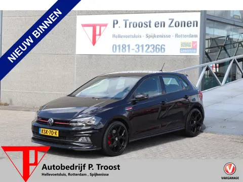 Volkswagen Polo 2.0 TSI GTI Stoelverwarming/Apple carplay/Parkeersensoren/DAB Radio/18 inch licht me