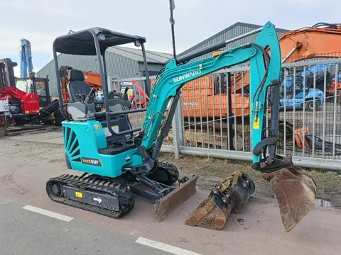 Sunward SWE 18 UF minigraver mini excavator graafmachine