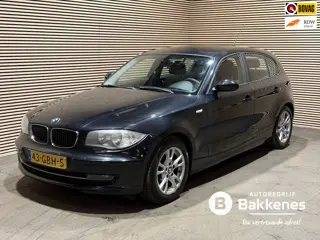 BMW 1-serie 116i Business Line | Airco | Leder