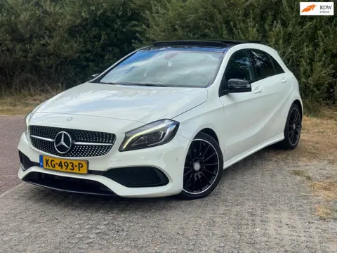 Mercedes-Benz A-klasse 180 AMG Night Edition Plus / PANO