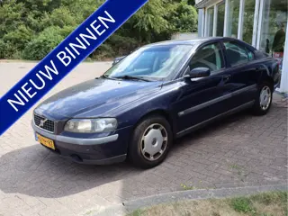 Volvo S60 2.4 (bj 2004)