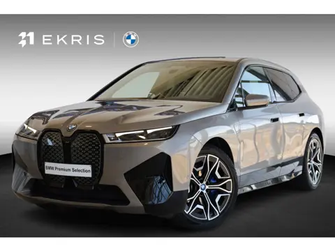 BMW iX xDrive50 Sportpakket | Elektr. Trekhaak | Driving Assistant Professional | Harman Kardon | BM