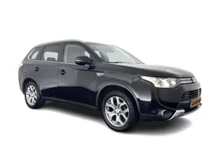 Mitsubishi Outlander 2.0 PHEV Business Edition X-Line AWD (Plug-In) {SoH-76%} Aut. *LEATHER-FABRIC |