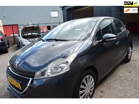 Peugeot 208 1.2 VTi Envy