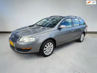 Volkswagen Passat Variant 1.6 FSI Trendline