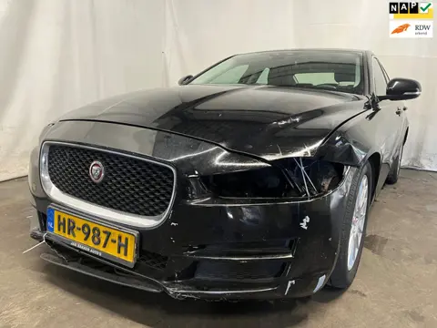 Jaguar XE 2.0 D Pure - Front Schade - Schade - BPM