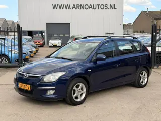 Hyundai I30 CW 1.4i Blue Dynamic, AIRCO(CLIMA), CRUISE CONTROL, 4X ELEK-RAMEN, RADIO-CD-MP3-USB-AUX,
