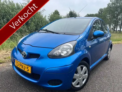 Toyota Aygo 1.0 | Airco | Navi | APK maart 2027