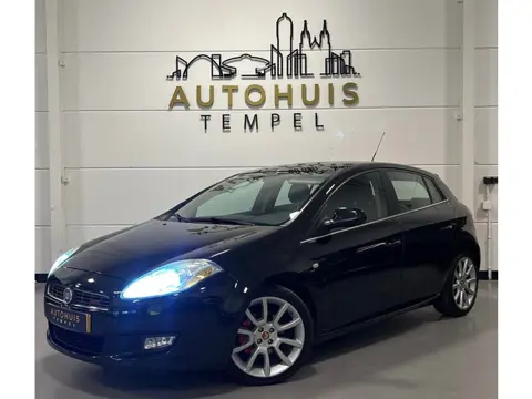 Fiat Bravo 1.4 T-Jet Sport Nap Airco Cruise Climate Leder Bluetooth 18Inch