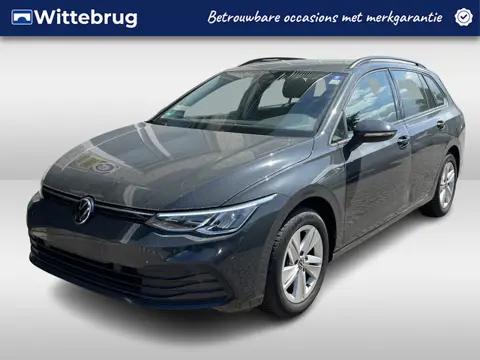 Volkswagen Golf Variant 1.0 eTSI Life / AUTOMAAT/ PARK.SENSOREN V+A/ CAMERA/ STUUR+STOELVERWARM./ AP
