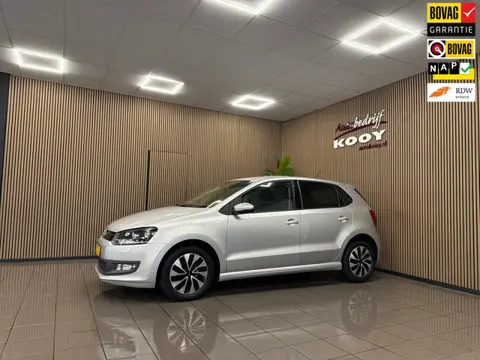 Volkswagen Polo 1.0 Bluemotion Edition * Automaat / Navigatie / Parkeersensoren / NL Auto *