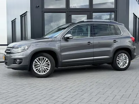 Volkswagen Tiguan 1.4 TSI Club Nav | Verw. stoelen | PDC | Trekhaak