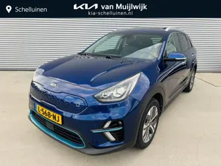 Kia e-Niro ExecutiveLine 64 kWh SOH 100% | Sunroof | Privacyglass | Keyless | Stoel& Stuurverw. | BT
