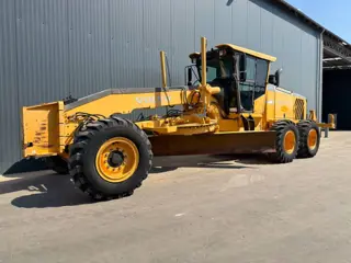 Volvo G946 - AWD (bj 2011)