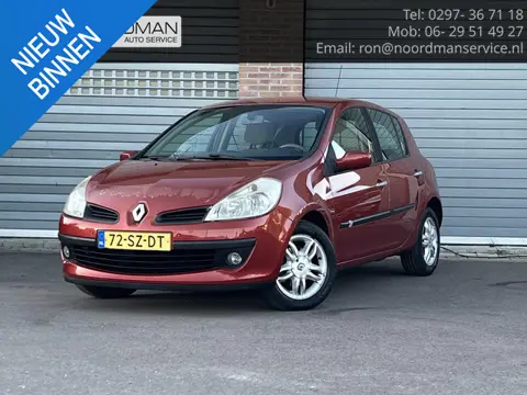 Renault Clio 1.6-16V Dynamique Luxe automaat