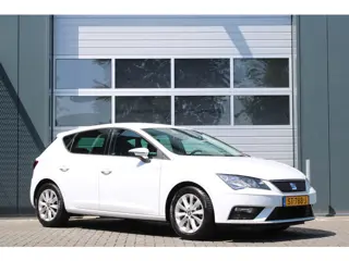 Seat Leon 1.0 EcoTSI Style Business Intense Clima/Cruise/Keyless/PDCv+a/LaneAssist/Carplay/Android/N