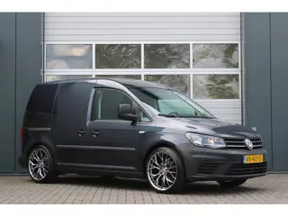 Volkswagen Caddy 2.0 TDI L1H1 BMT Trendline Airco/Cruise/Navi/Bluetooth/Schuifdeur/Leder/19"LM/ElekR