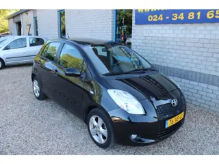 Toyota Yaris 1.3 VVTi Luna 5drs airco (bj 2007)