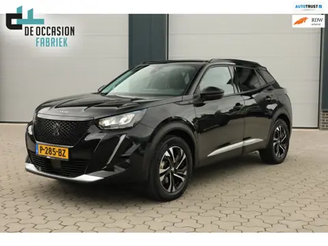 Peugeot E-2008 EV Allure Pack 50 kWh Carplay / Android Auto Stoelverwarming