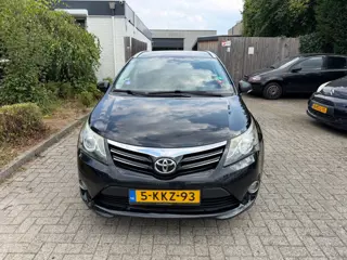 Toyota Avensis Wagon 1.8 VVTi Dynamic Business