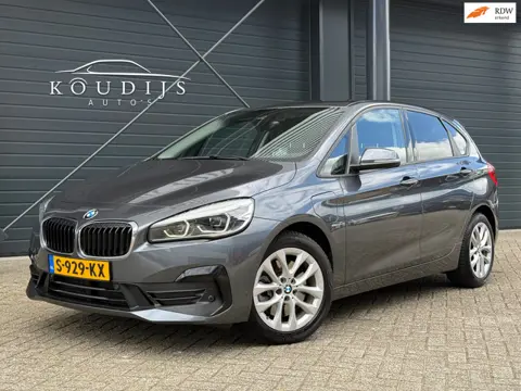 BMW 2-serie Active Tourer 225xe PlugIn High Executive, Leder, Head-up, Stoelverw., Camera