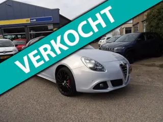 Alfa Romeo Giulietta 1.4 T Distinctive QV-Line / Leder / Rijklaarprijs