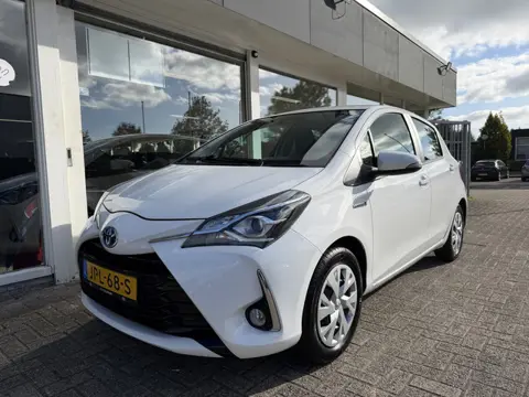 Toyota Yaris 1.5 Hybrid Active Navi Cruisecontrol