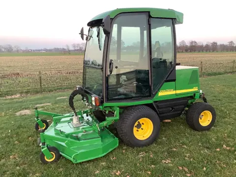 John Deere 1505 5679 uur 180 cm maaidek . (bj 2012)