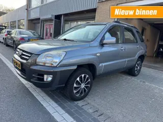 KIA SPORTAGE 2.0 CVVT Executive CLIMA NAVI RIJDT GOED NAP APK 2-2027 TREKHAAK