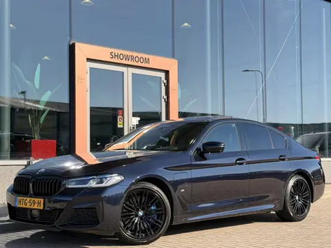 BMW 5 Serie 545e xDrive M-Sport | Schuifdak | 360 | Head Up | ACC | El.Trekhaak