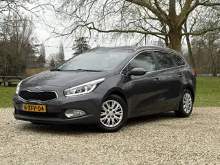 Kia Cee'd Sportswagon 1.6 GDI Camera, Navigatie