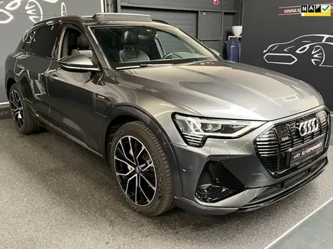 Audi E-tron E-tron 50 quattro Launch edition NAP Black S-LINE 86% SOH PANO TREKH VOL