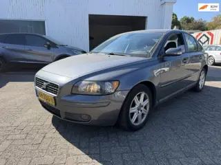 Volvo S40 2.4 Schuif.kant.dak - PDC - INRUILKOOPJE