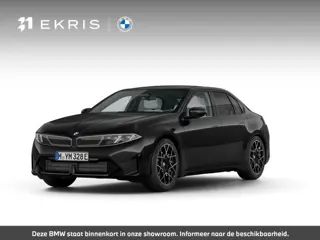 BMW i3 50 xDrive | First Edition | M Sportpakket | Panoramadak | Verlichte Iconic Glow grille | Harm