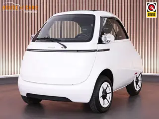 Micro Microlino L7 10.5 kWh |BTW|177km range|folding roof|90 k/mh|direct leverbaar|