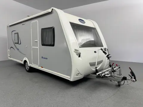 Caravelair Venicia 480 Dakairco Mover Zakluifel