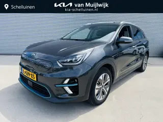 Kia e-Niro ExecutiveLine 64 kWh SOH 100% | NW geleverd & Onderhouden | Trekhaak | Warmtepomp | Schui