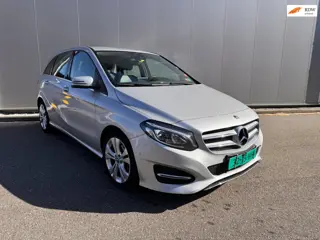 Mercedes-Benz B-klasse 180 Ambition navi clim half leder 17 inch enz