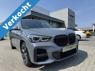 BMW X1 xDrive25e M sport FULL OPTION Head Up, Memory L.V, Trekhaak elect, pano dak,
