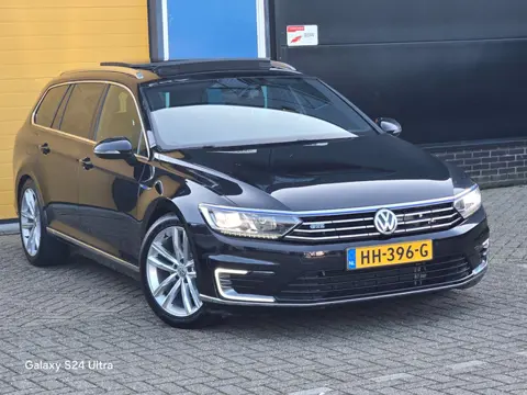Volkswagen Passat Variant 1.4 TSI GTE Highline / Acc / Lane Assist / Elek Stoel / Navi / Camera / Op