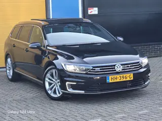 Volkswagen Passat Variant 1.4 TSI GTE Highline / Acc / Lane Assist / Elek Stoel / Navi / Camera / Op