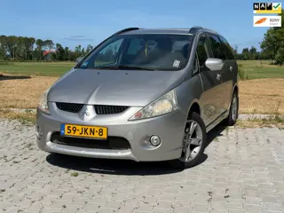 Mitsubishi Grandis 2.4-16V InSport | Cruise + 7 Persoons Nu € 2.450,- !!!
