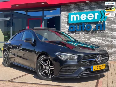 Mercedes-Benz CLA-klasse 180 AMG PANO l SFEER l MATRIX l KEYLESS l CAMERA l EL-STOEL l TREKHAAK l LA