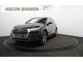 Audi Q5 2.0 TFSI quattro Launch Edition S-Line /  Orig. NL / Camera / 20'' LM velgen / Matrix koplam